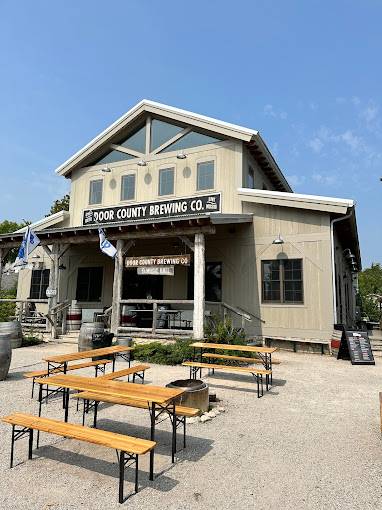 Door County Brewing Co. Taproom, DCBC Eats & Music Hall