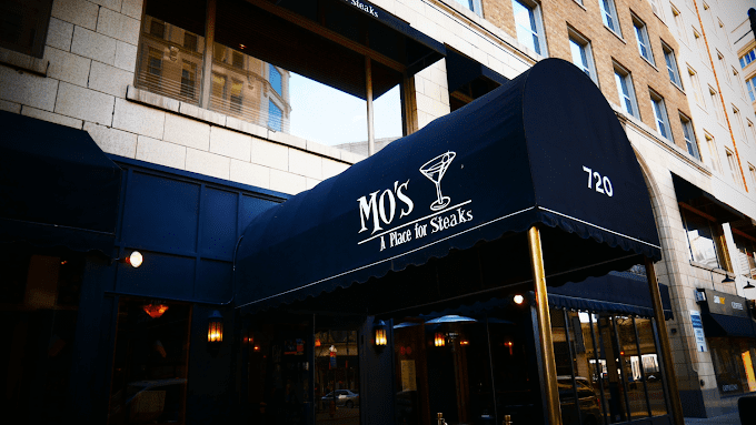 reviews Mo’s...A Place for Steaks in Milwaukee
