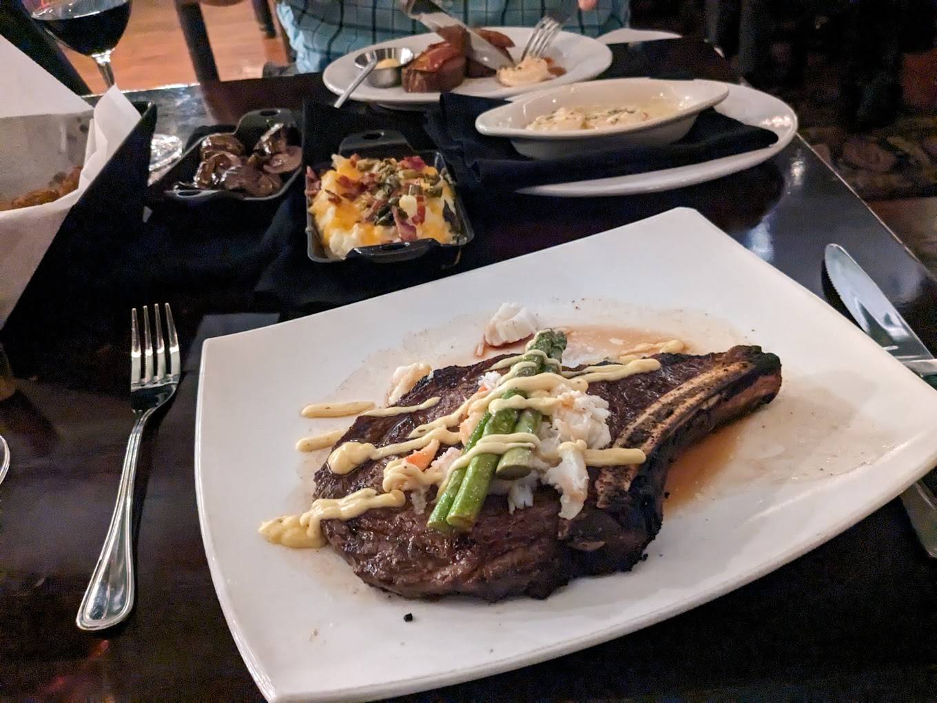 Flame Steakhouse & Wine Bar - best steakhouse in Springfield MO