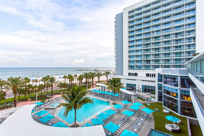 Wyndham Grand Clearwater Beach