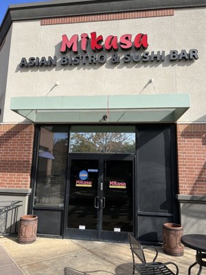 Mikasa Asian Bistro & Sushi Bar